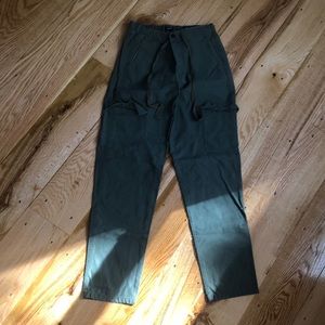 ❌SOLD❌Green Straight Leg Cargo Pant